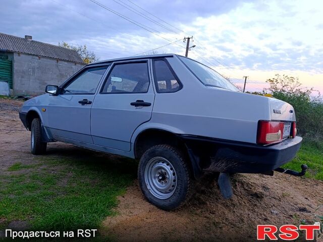 ВАЗ 21099, объемом двигателя 1.5 л и пробегом 0 тыс. км за 1000 $, фото 4 на Automoto.ua
