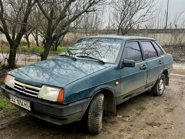 ВАЗ 21099, об'ємом двигуна 1.5 л та пробігом 250 тис. км за 700 $, фото 1 на Automoto.ua