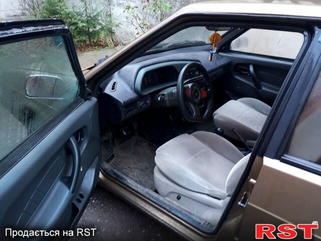ВАЗ 21099, объемом двигателя 1.5 л и пробегом 264 тыс. км за 900 $, фото 3 на Automoto.ua
