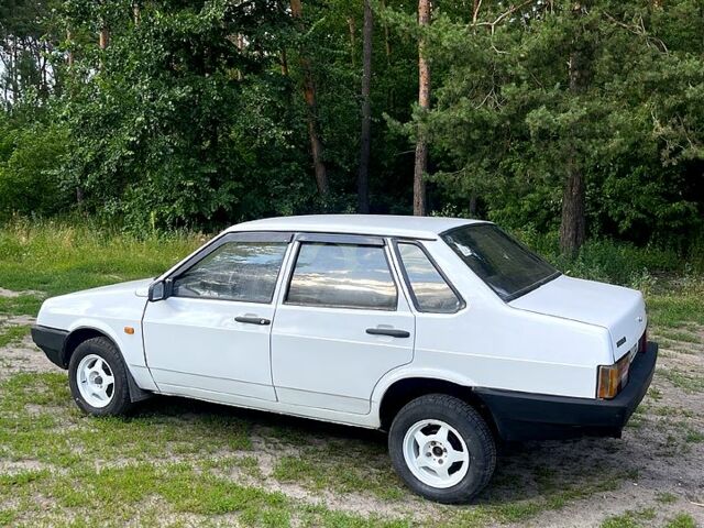 ВАЗ 21099, объемом двигателя 1.5 л и пробегом 100 тыс. км за 1499 $, фото 2 на Automoto.ua