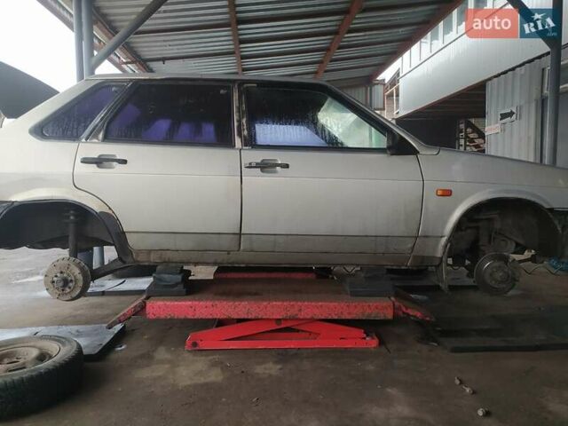 ВАЗ 21099, объемом двигателя 1.6 л и пробегом 200 тыс. км за 1400 $, фото 9 на Automoto.ua