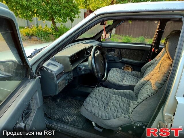 ВАЗ 21099, объемом двигателя 1.5 л и пробегом 100 тыс. км за 850 $, фото 2 на Automoto.ua