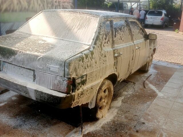 ВАЗ 21099, объемом двигателя 1.5 л и пробегом 365 тыс. км за 680 $, фото 7 на Automoto.ua