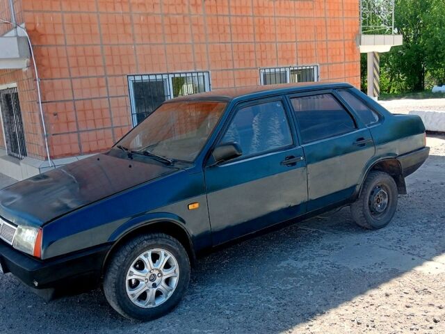ВАЗ 21099, объемом двигателя 1.5 л и пробегом 999 тыс. км за 999 $, фото 3 на Automoto.ua