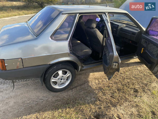 ВАЗ 21099, объемом двигателя 1.5 л и пробегом 244 тыс. км за 1550 $, фото 2 на Automoto.ua