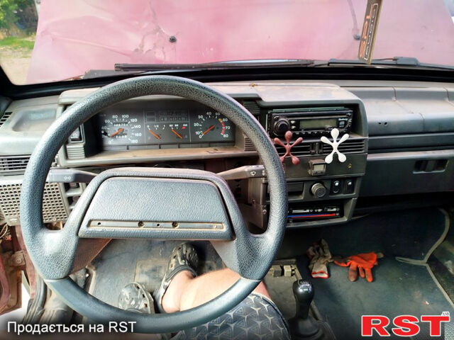 ВАЗ 21099, объемом двигателя 1.5 л и пробегом 200 тыс. км за 650 $, фото 4 на Automoto.ua