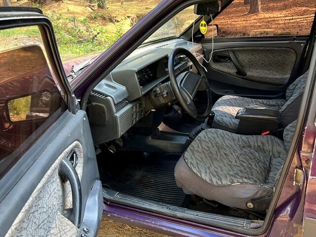 ВАЗ 21099, объемом двигателя 1.5 л и пробегом 0 тыс. км за 1000 $, фото 6 на Automoto.ua