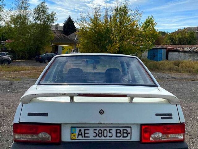 ВАЗ 21099, объемом двигателя 1.5 л и пробегом 200 тыс. км за 900 $, фото 2 на Automoto.ua