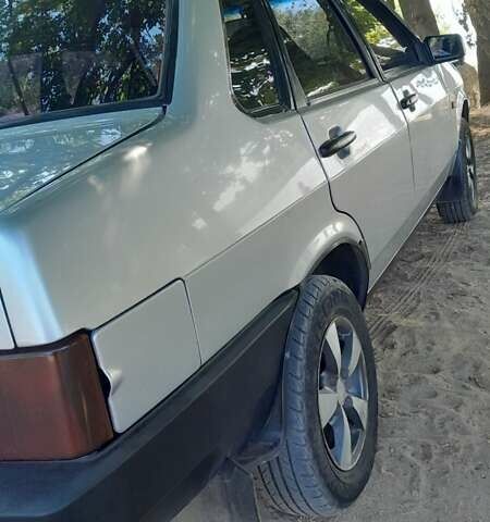 ВАЗ 21099, объемом двигателя 1.5 л и пробегом 320 тыс. км за 2000 $, фото 9 на Automoto.ua