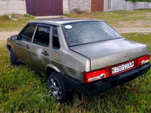 ВАЗ 21099, объемом двигателя 1.5 л и пробегом 240 тыс. км за 900 $, фото 2 на Automoto.ua