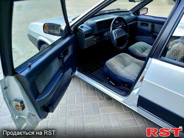 ВАЗ 21099, объемом двигателя 1.5 л и пробегом 160 тыс. км за 2150 $, фото 10 на Automoto.ua