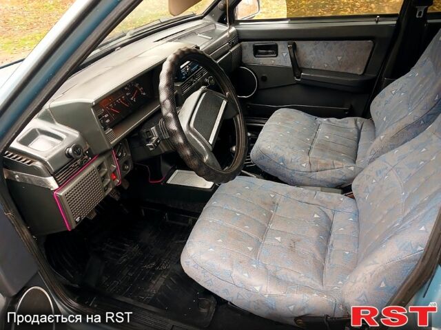 ВАЗ 21099, объемом двигателя 1.5 л и пробегом 240 тыс. км за 1350 $, фото 2 на Automoto.ua