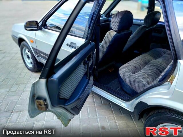 ВАЗ 21099, объемом двигателя 1.5 л и пробегом 160 тыс. км за 2150 $, фото 11 на Automoto.ua