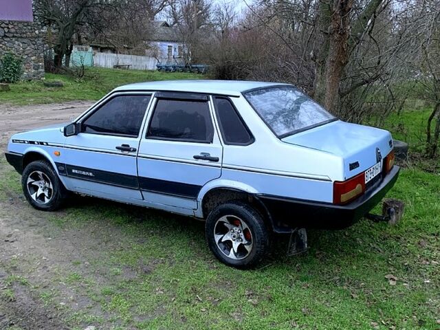 ВАЗ 21099, об'ємом двигуна 1.5 л та пробігом 150 тис. км за 950 $, фото 2 на Automoto.ua