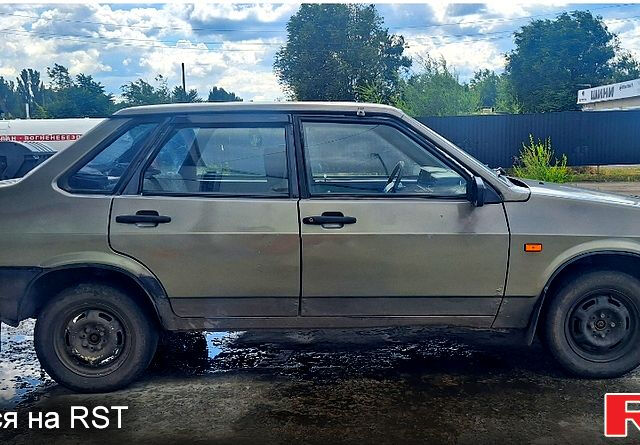 ВАЗ 21099, объемом двигателя 1.5 л и пробегом 100 тыс. км за 1050 $, фото 3 на Automoto.ua