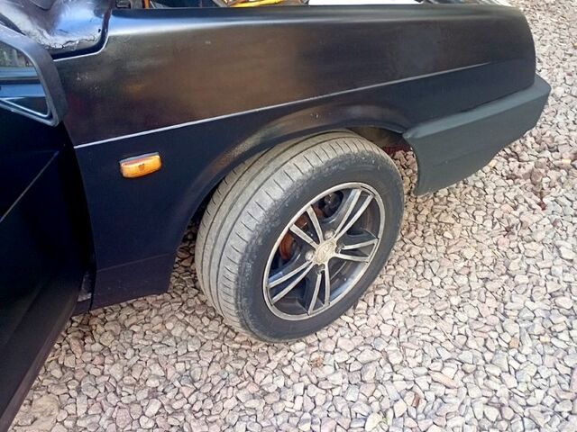 ВАЗ 21099, объемом двигателя 1.5 л и пробегом 180 тыс. км за 1999 $, фото 5 на Automoto.ua