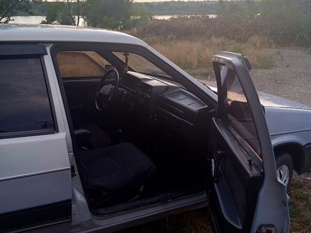 ВАЗ 21099, об'ємом двигуна 1.5 л та пробігом 186 тис. км за 1000 $, фото 2 на Automoto.ua