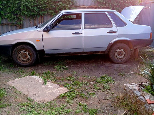 ВАЗ 21099, объемом двигателя 1.5 л и пробегом 217 тыс. км за 1700 $, фото 4 на Automoto.ua
