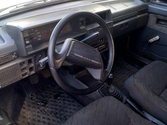 ВАЗ 21099, об'ємом двигуна 1.5 л та пробігом 187 тис. км за 550 $, фото 8 на Automoto.ua