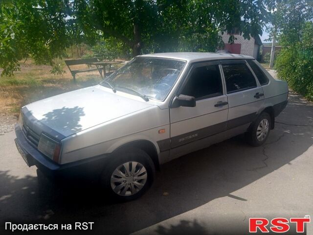 ВАЗ 21099, об'ємом двигуна 1.5 л та пробігом 186 тис. км за 1000 $, фото 7 на Automoto.ua
