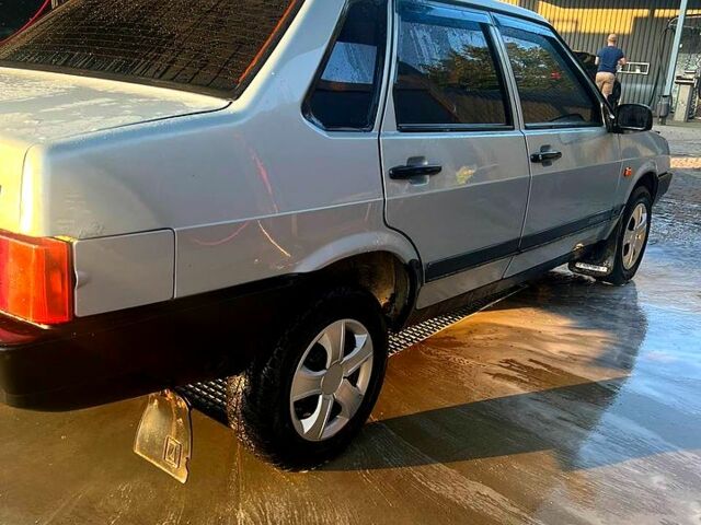 ВАЗ 21099, объемом двигателя 1.6 л и пробегом 158 тыс. км за 1500 $, фото 2 на Automoto.ua