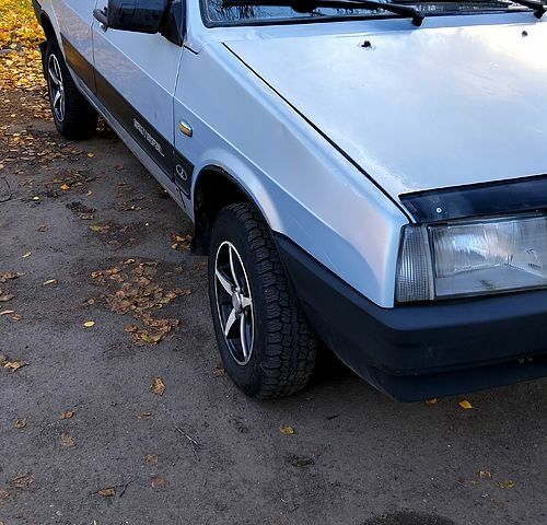 ВАЗ 21099, объемом двигателя 15 л и пробегом 0 тыс. км за 1500 $, фото 6 на Automoto.ua