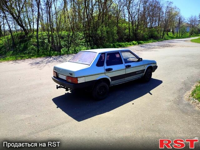 ВАЗ 21099, объемом двигателя 15 л и пробегом 111 тыс. км за 850 $, фото 3 на Automoto.ua