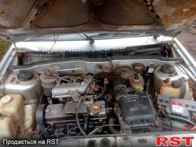 ВАЗ 21099, объемом двигателя 1.6 л и пробегом 0 тыс. км за 1050 $, фото 8 на Automoto.ua