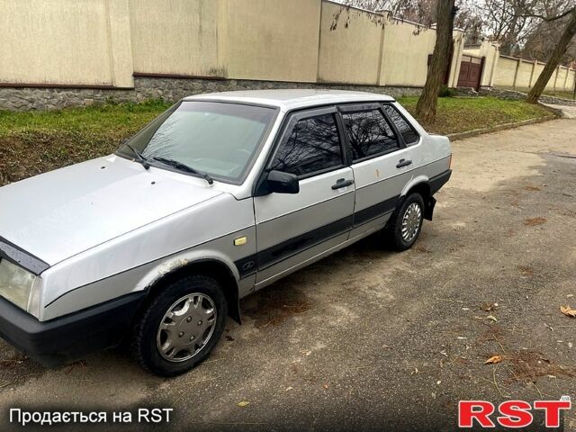 ВАЗ 21099, объемом двигателя 1.5 л и пробегом 185 тыс. км за 1450 $, фото 8 на Automoto.ua