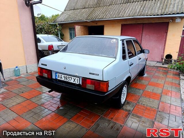 ВАЗ 21099, объемом двигателя 1.5 л и пробегом 246 тыс. км за 1200 $, фото 3 на Automoto.ua