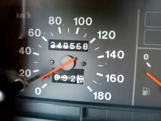 ВАЗ 21099, объемом двигателя 1.5 л и пробегом 245 тыс. км за 1450 $, фото 4 на Automoto.ua