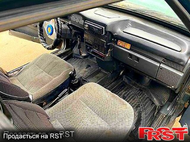 ВАЗ 21099, объемом двигателя 15 л и пробегом 150 тыс. км за 990 $, фото 3 на Automoto.ua