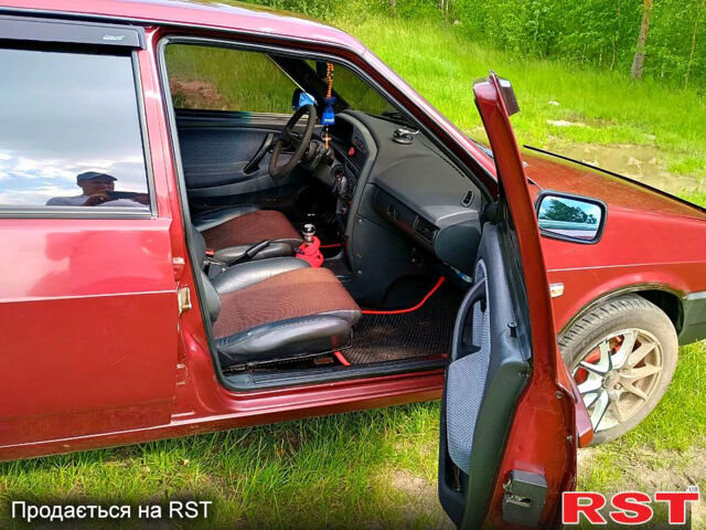 ВАЗ 21099, объемом двигателя 1.6 л и пробегом 247 тыс. км за 2750 $, фото 6 на Automoto.ua