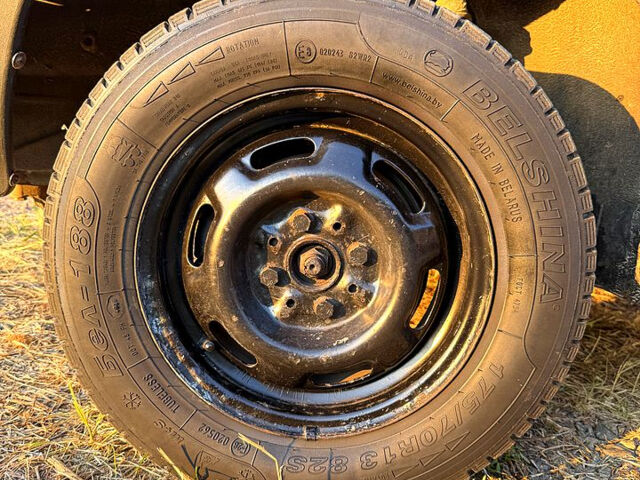 ВАЗ 21099, объемом двигателя 1.6 л и пробегом 256 тыс. км за 1100 $, фото 6 на Automoto.ua