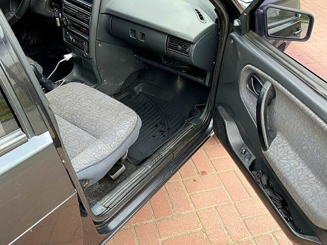 ВАЗ 21099, объемом двигателя 1.6 л и пробегом 140 тыс. км за 1999 $, фото 8 на Automoto.ua