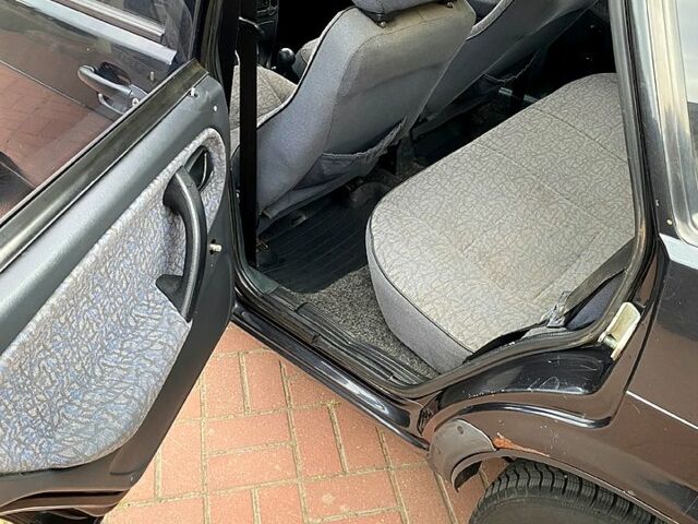 ВАЗ 21099, объемом двигателя 1.6 л и пробегом 140 тыс. км за 1999 $, фото 6 на Automoto.ua