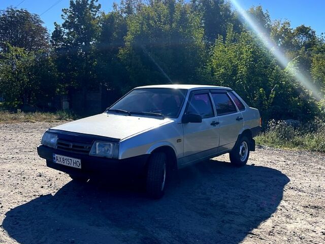 ВАЗ 21099, объемом двигателя 1.5 л и пробегом 0 тыс. км за 2000 $, фото 1 на Automoto.ua