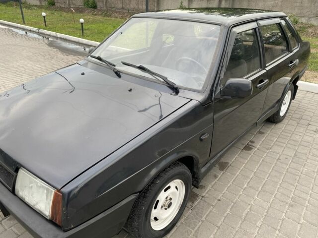ВАЗ 21099, об'ємом двигуна 1.6 л та пробігом 280 тис. км за 1000 $, фото 2 на Automoto.ua
