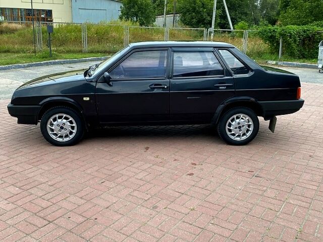 ВАЗ 21099, объемом двигателя 1.6 л и пробегом 140 тыс. км за 1999 $, фото 3 на Automoto.ua