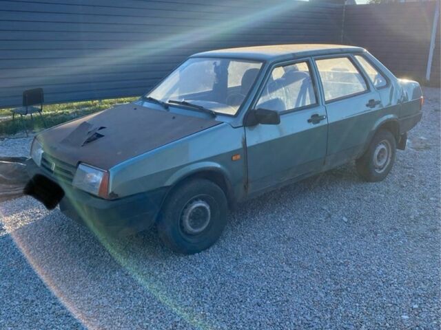 ВАЗ 21099, объемом двигателя 1.6 л и пробегом 168 тыс. км за 700 $, фото 2 на Automoto.ua