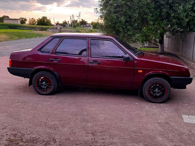 ВАЗ 21099, объемом двигателя 1.6 л и пробегом 0 тыс. км за 3100 $, фото 3 на Automoto.ua