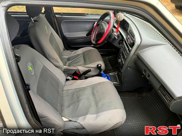 ВАЗ 21099, об'ємом двигуна 1.6 л та пробігом 190 тис. км за 2100 $, фото 4 на Automoto.ua