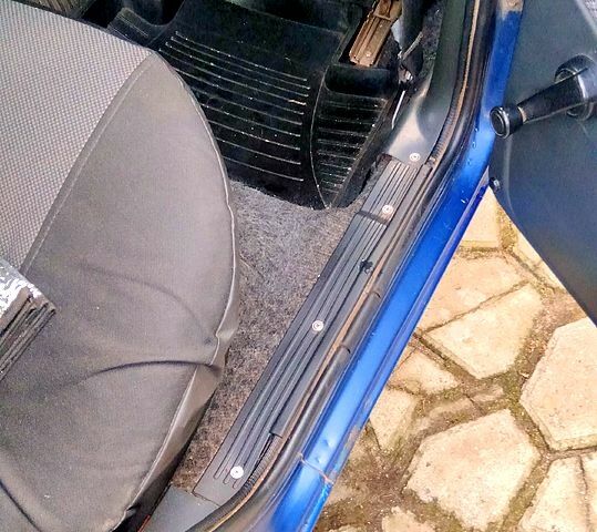 ВАЗ 21099, об'ємом двигуна 1.5 л та пробігом 150 тис. км за 2300 $, фото 2 на Automoto.ua