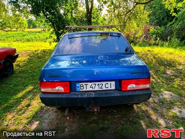 ВАЗ 21099, объемом двигателя 1.6 л и пробегом 200 тыс. км за 850 $, фото 2 на Automoto.ua