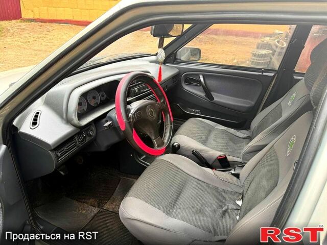 ВАЗ 21099, об'ємом двигуна 1.6 л та пробігом 190 тис. км за 2100 $, фото 11 на Automoto.ua