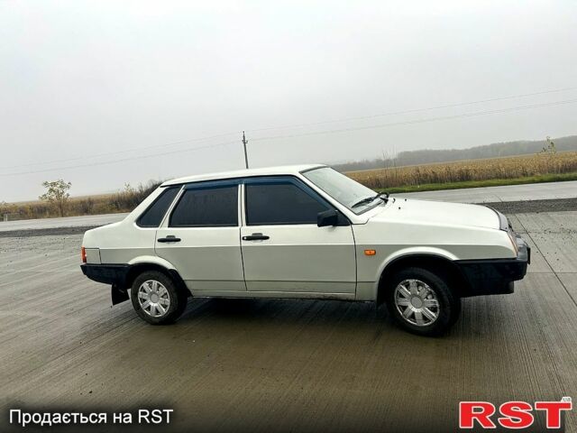 ВАЗ 21099, объемом двигателя 1.6 л и пробегом 300 тыс. км за 2500 $, фото 1 на Automoto.ua