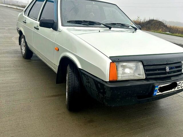 ВАЗ 21099, объемом двигателя 1.6 л и пробегом 300 тыс. км за 2500 $, фото 2 на Automoto.ua