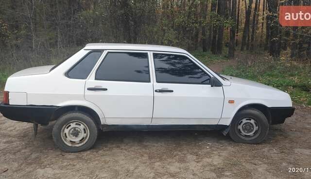 ВАЗ 21099, об'ємом двигуна 1.5 л та пробігом 230 тис. км за 2000 $, фото 3 на Automoto.ua