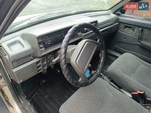 Желтый ВАЗ 21099, объемом двигателя 1.5 л и пробегом 300 тыс. км за 1350 $, фото 27 на Automoto.ua