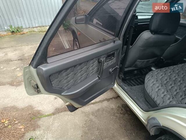 Желтый ВАЗ 21099, объемом двигателя 1.5 л и пробегом 300 тыс. км за 1350 $, фото 30 на Automoto.ua